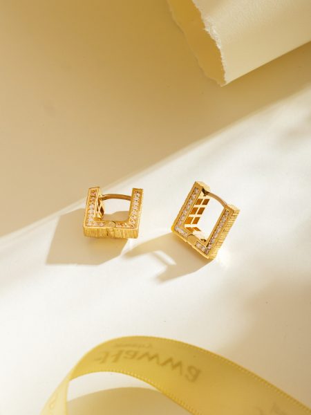 Earrings Collection